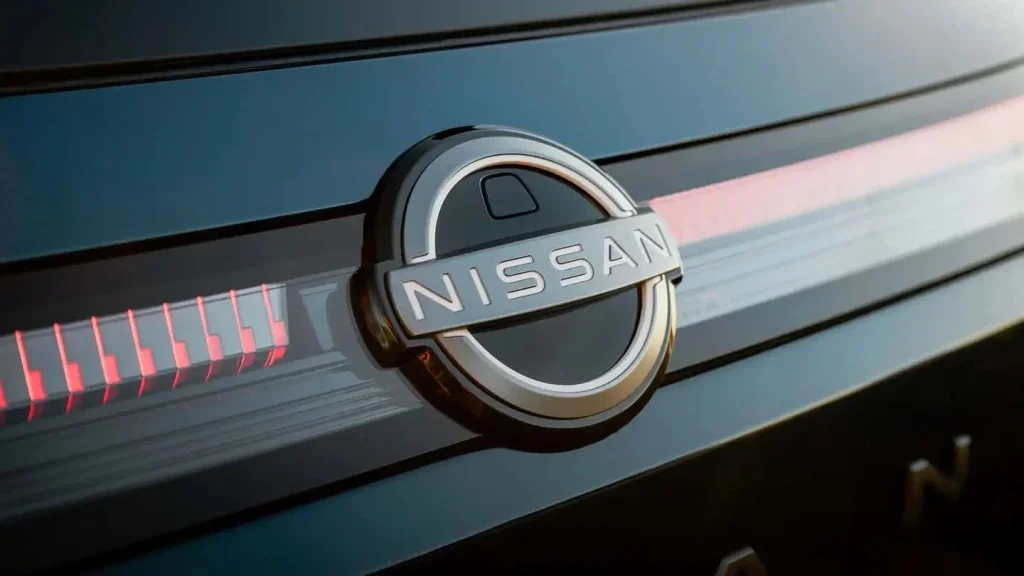 Logotipo Nissan