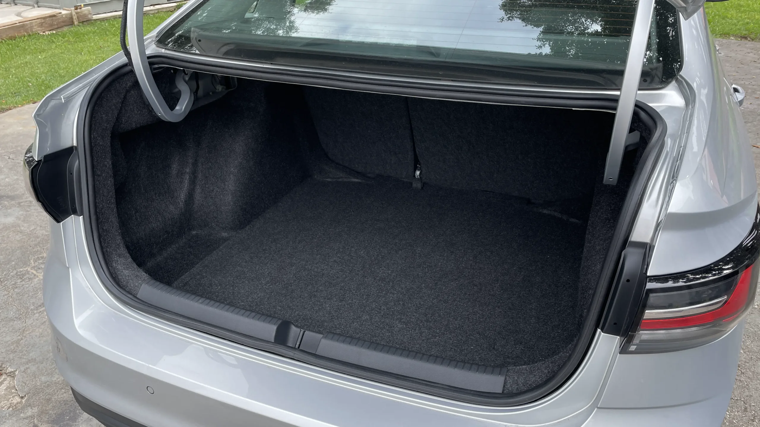 Volkswagen Virtus 1.0 TSI AT 2024