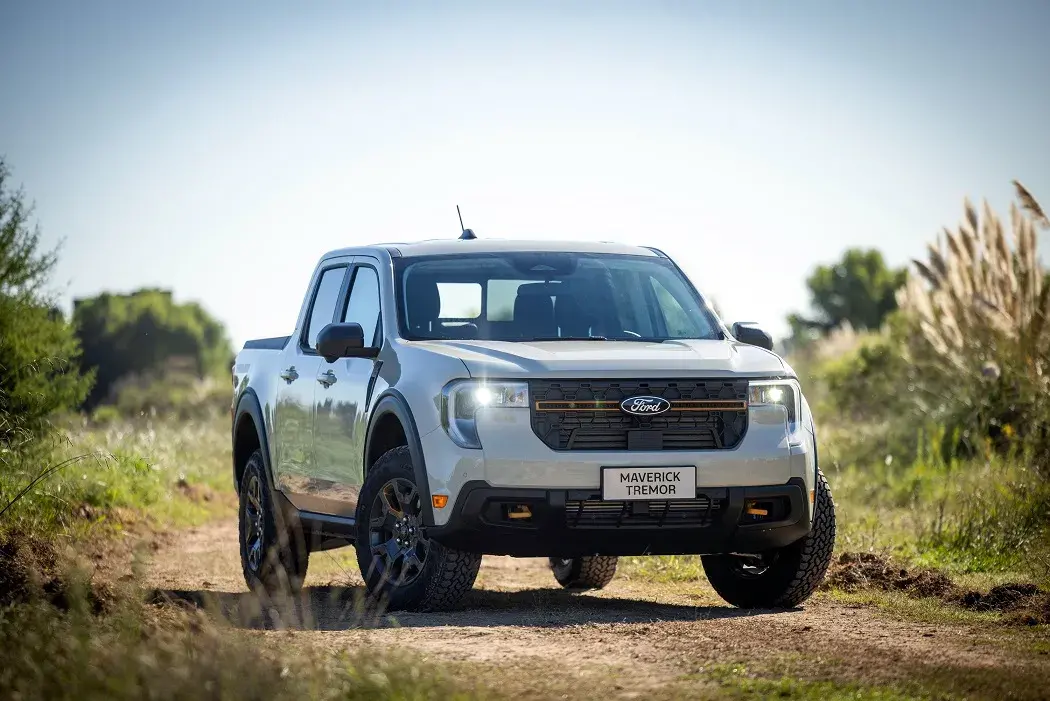 A Ford Maverick Tremor tem bom espaço interno e preço bastante competitivo