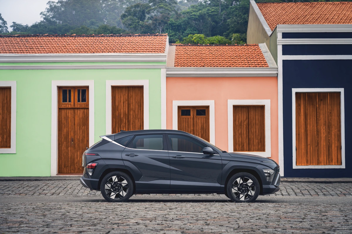 Novo Kona Hybrid (1)