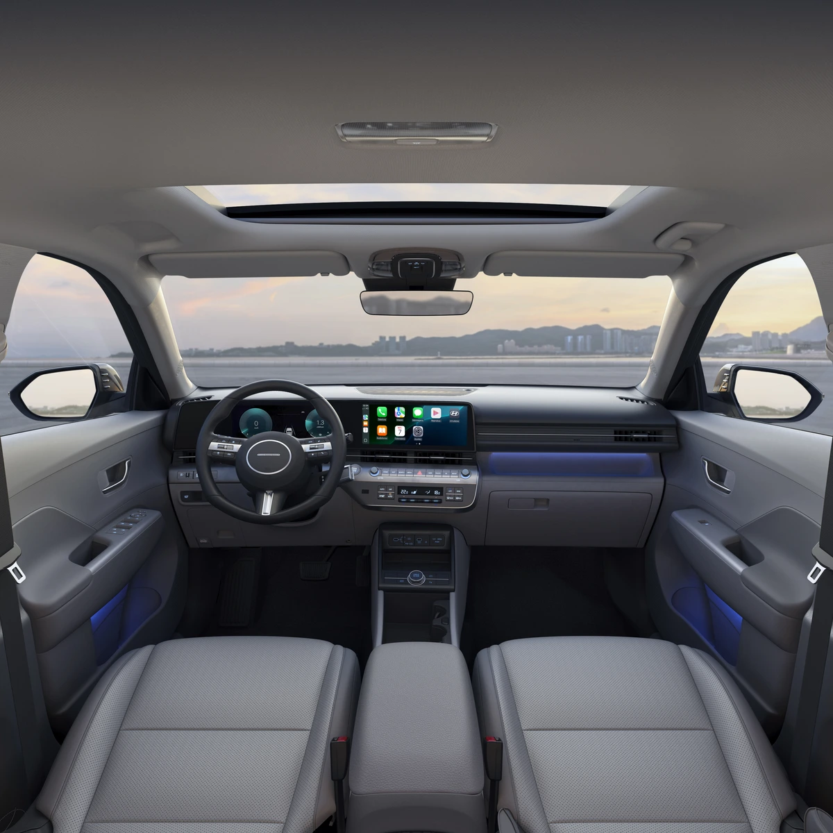 O interior do Kona impressiona pelo quadro de instrumentos e pela tela multimídia integrados, ambos de 12,3 polegadas