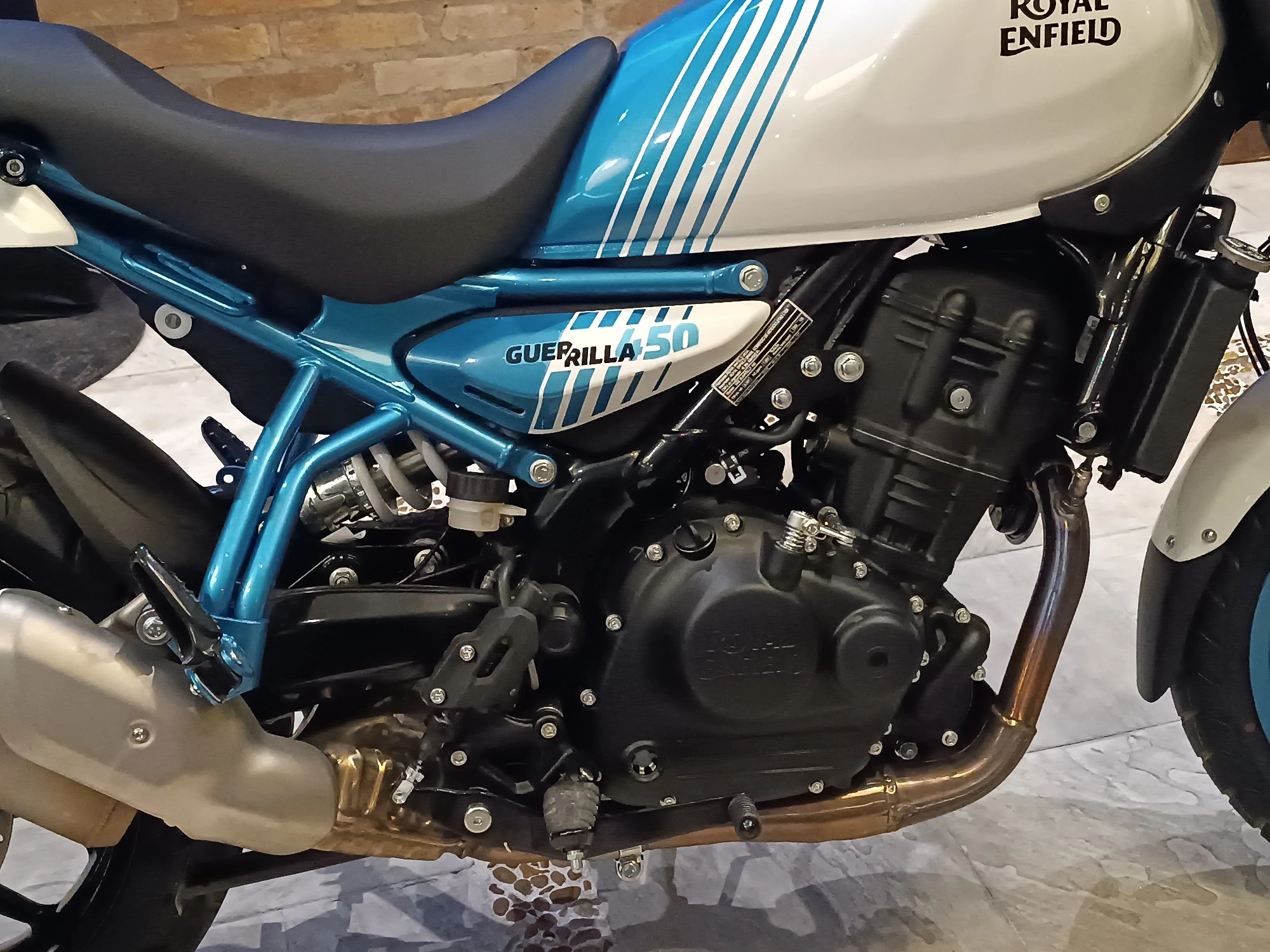 Royal Enfield Guerrilla 450 (27)