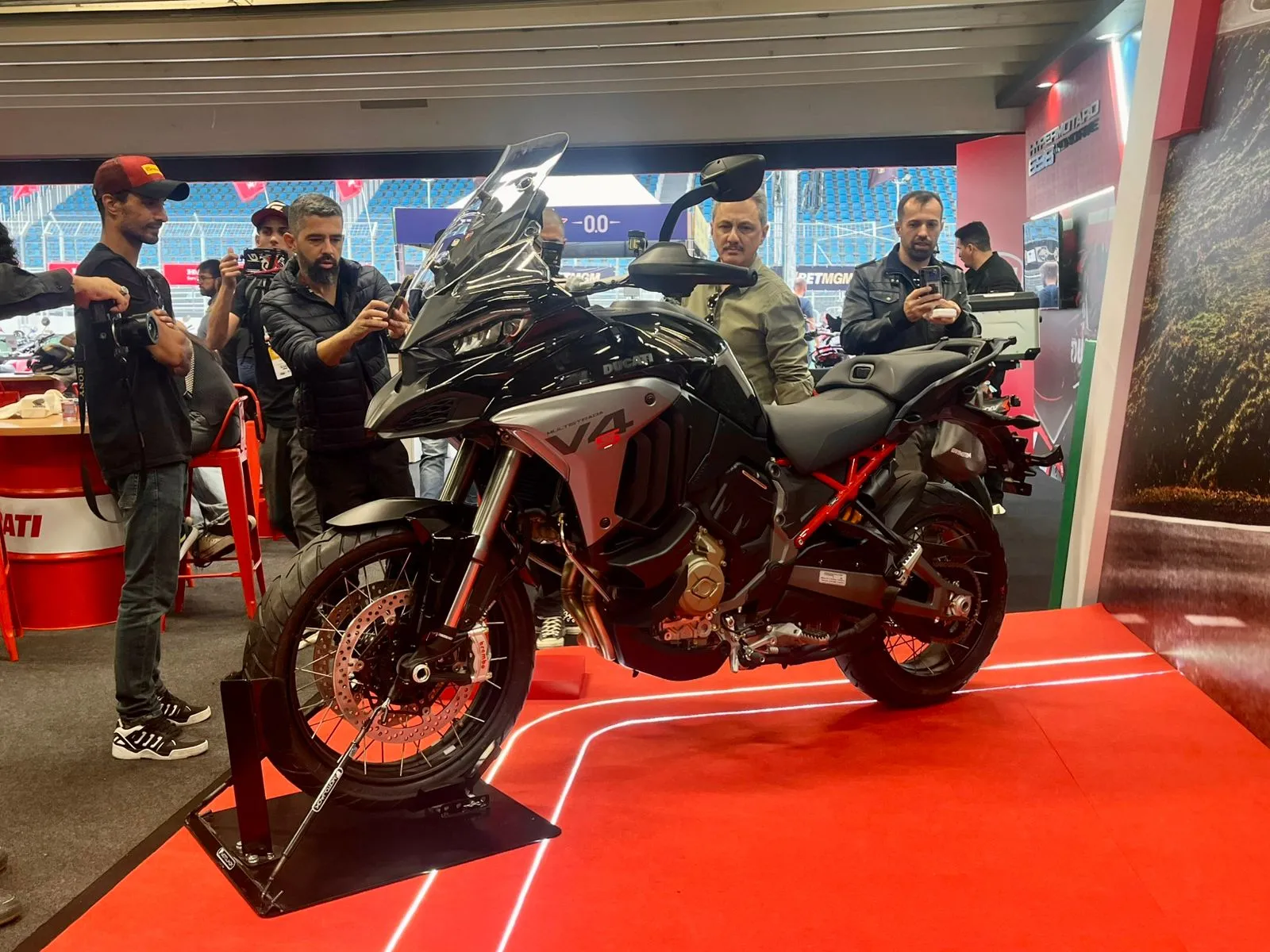 Ducati Multistrada V4S