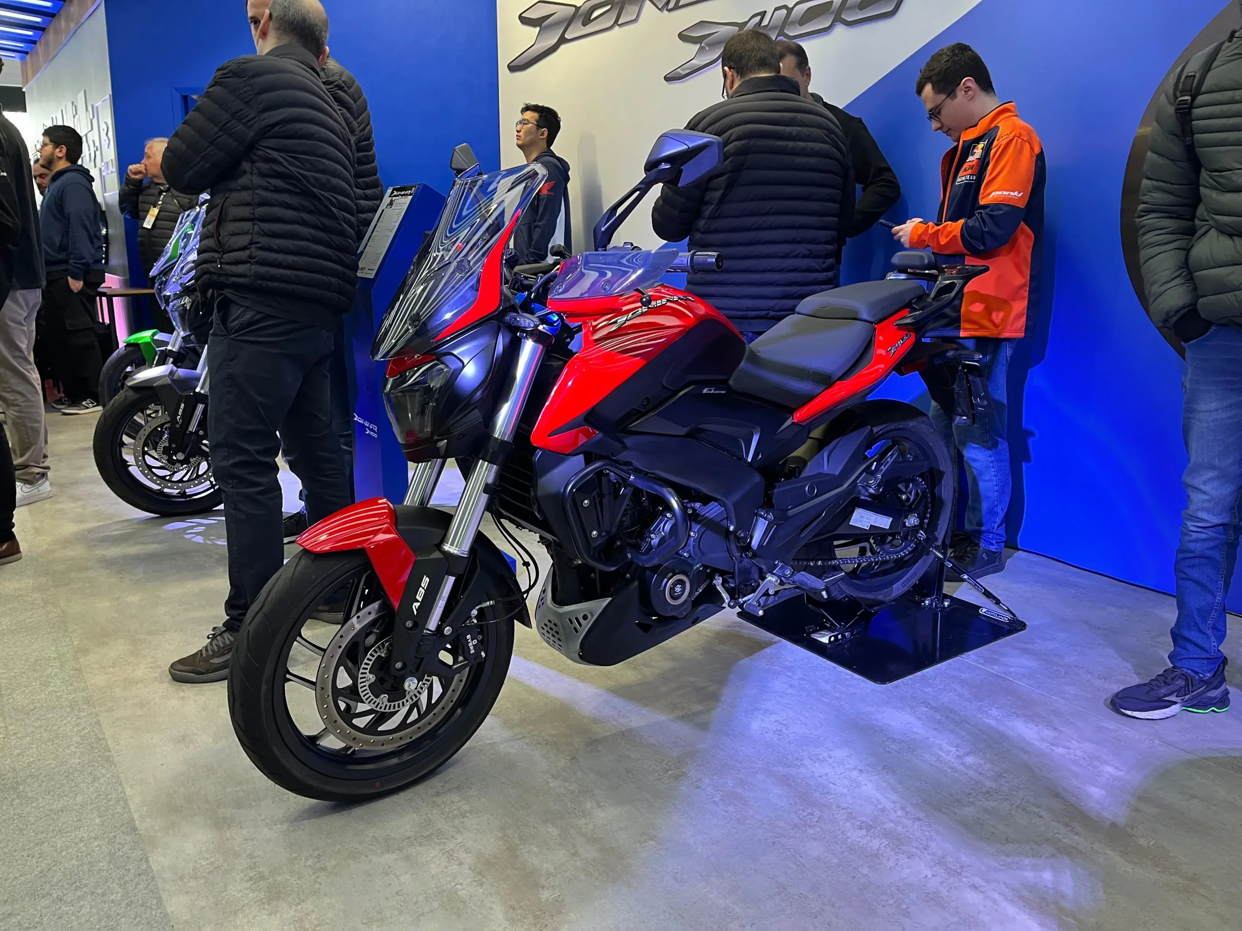 Bajaj Dominar 400
