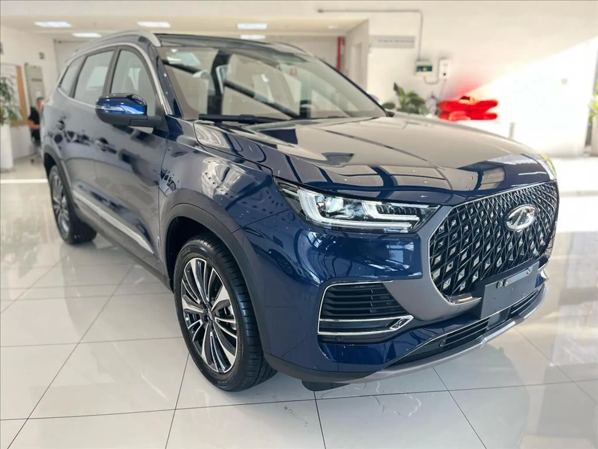 Veja os SUVs híbridos que mais e menos desvalorizaram ao longo de três anos