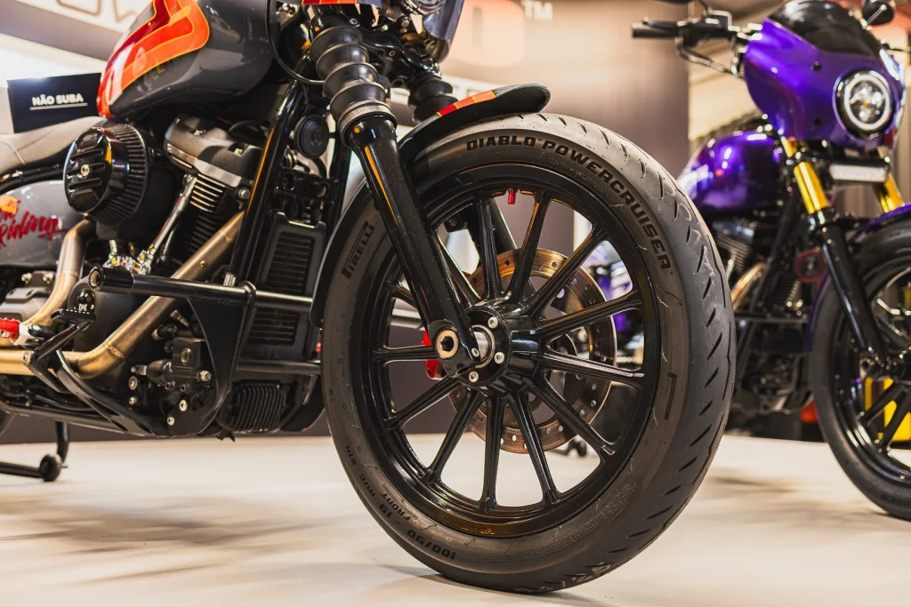 Pirelli Diablo Powercruiser (2)