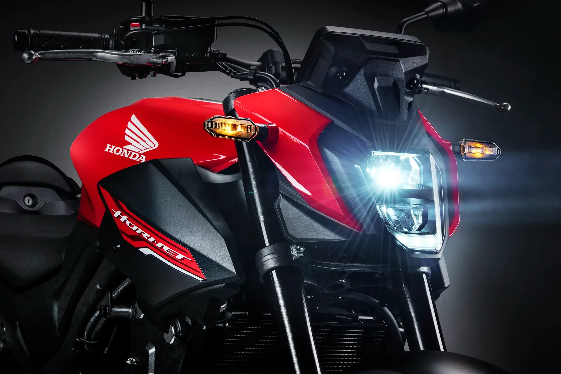 Honda Nx 500 2026 (8)