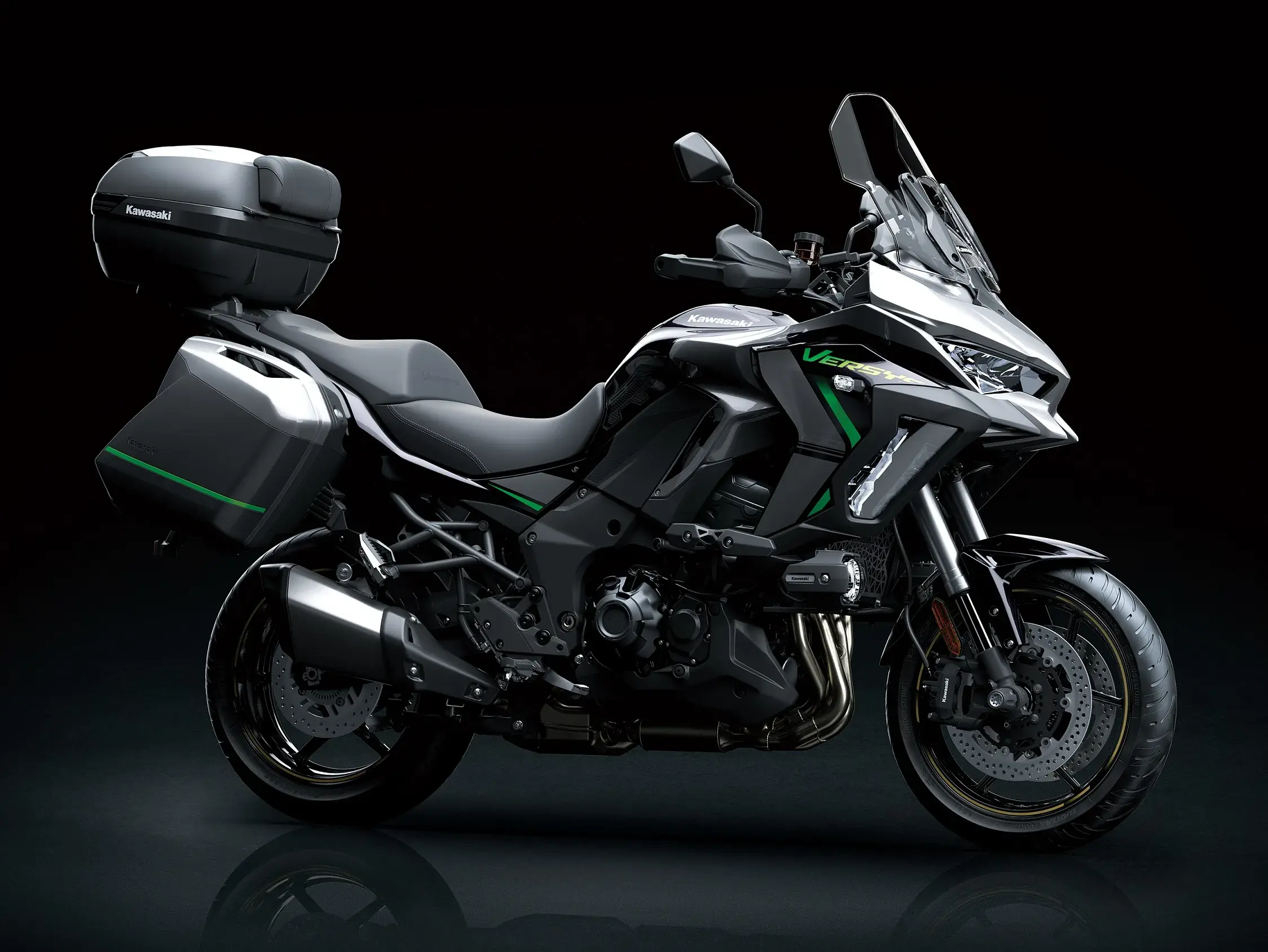Kawasaki Versys 1100 (1)