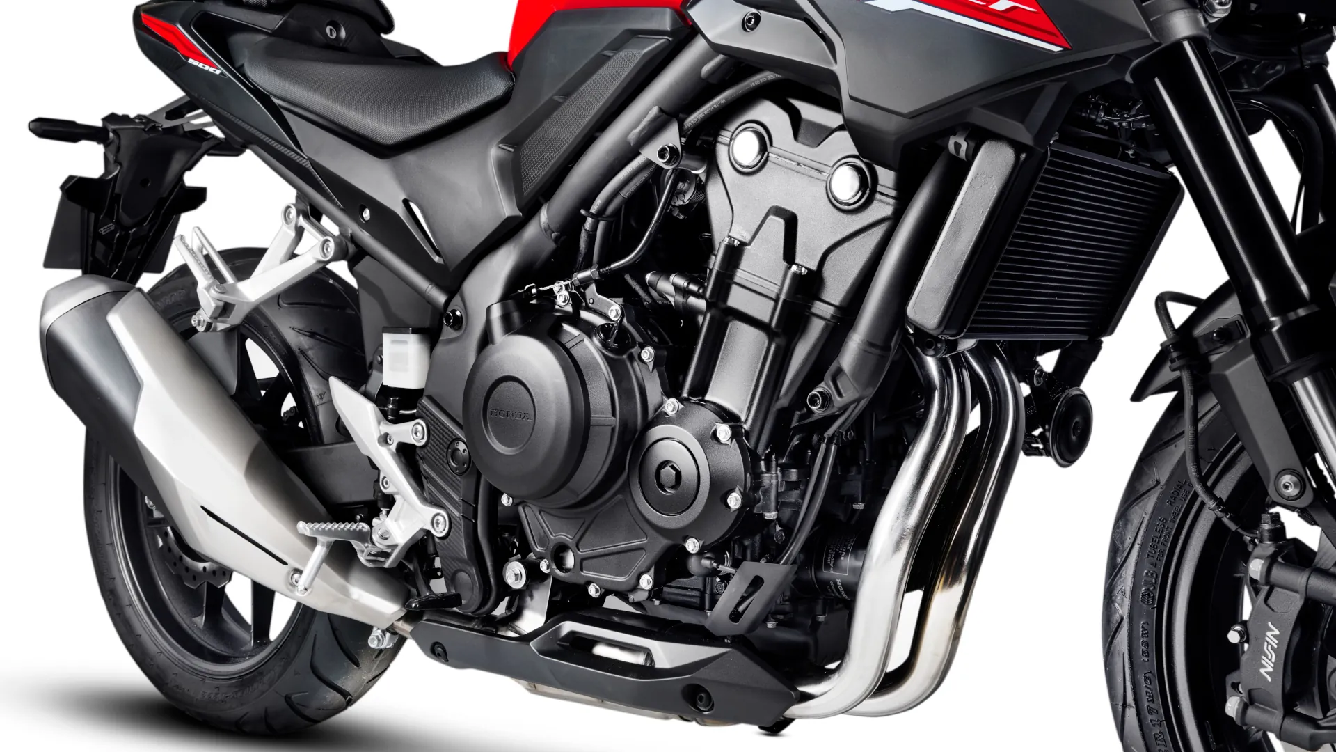 Motor bicilíndrico da nova linha Honda 500 combina eficiência, desempenho e confiabilidade