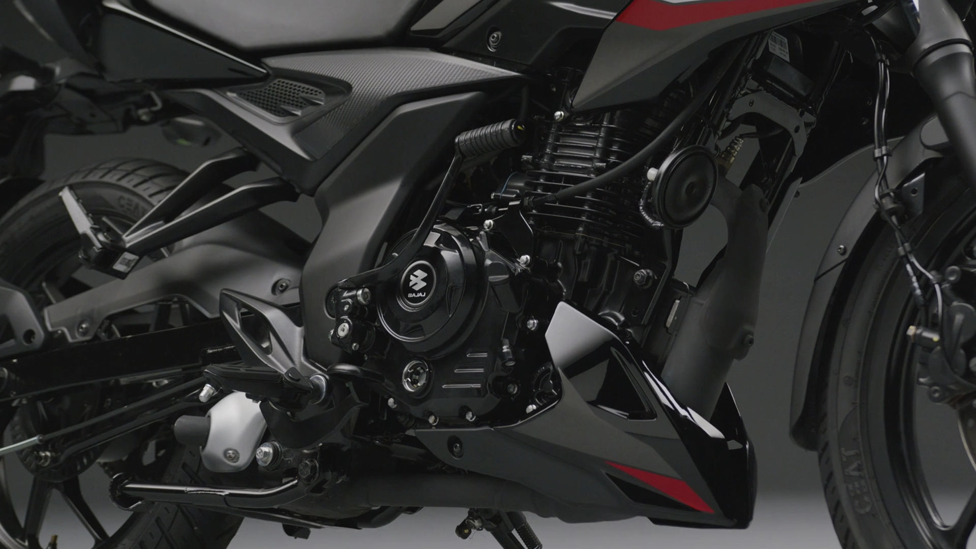 Bajaj Pulsar N150 Motor