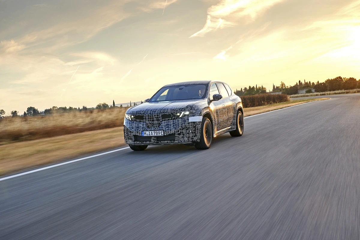 BMW iX3