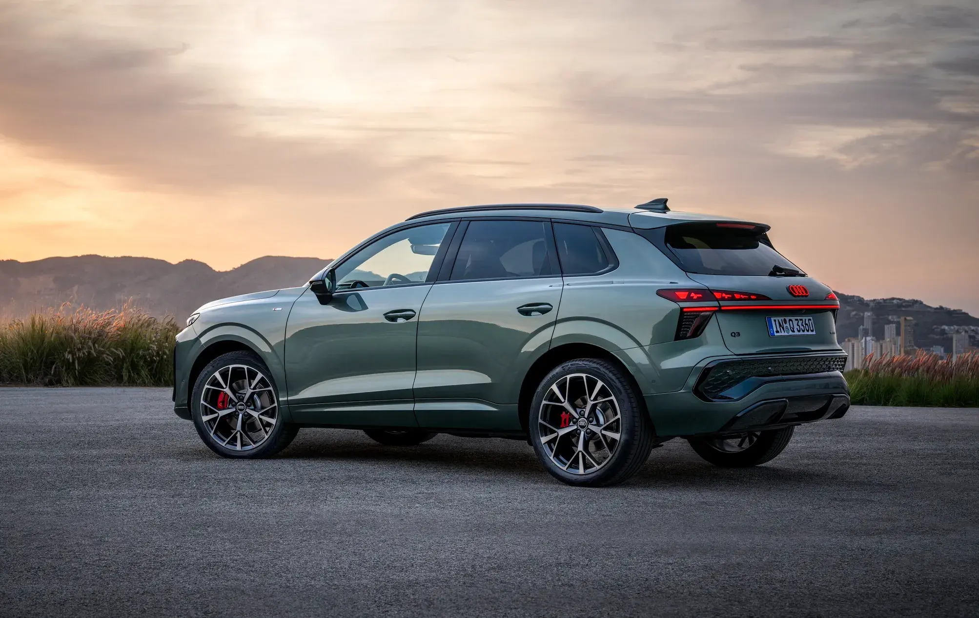Audi Q3 Suv tem motor híbrido que roda até 119 km no modo elétrico