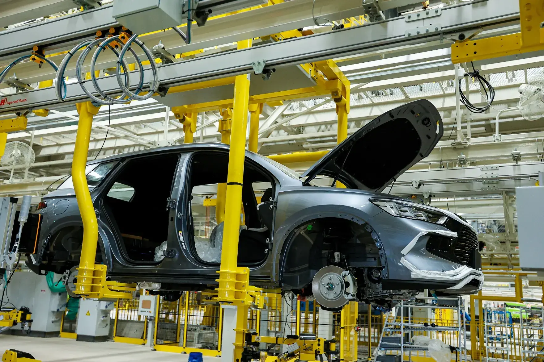 Conheça os carros da BYD que são produzidos no Brasil