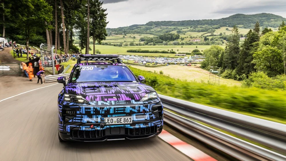 Porsche Cayenne Elétrico