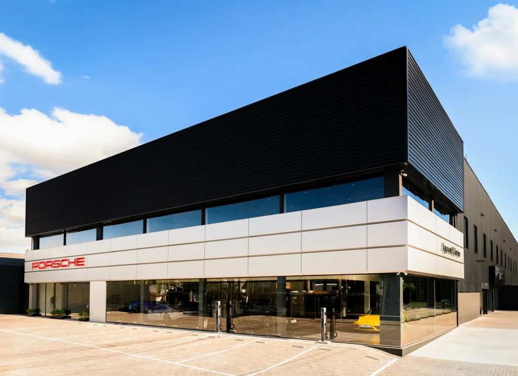 Porsche Center