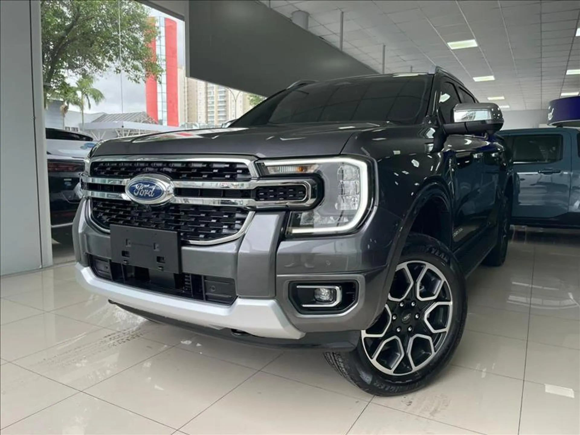 Ford Ranger brilha no varejo em novembro