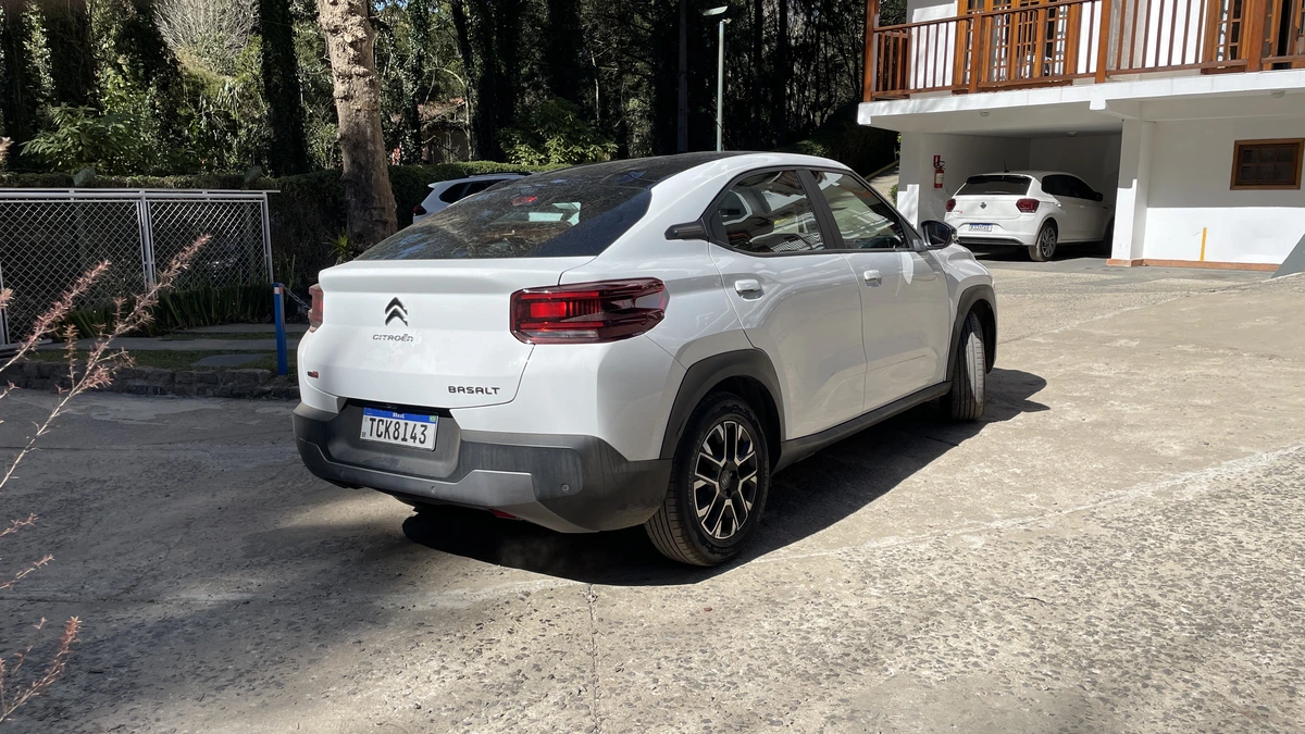 Citroën Basalt Shine