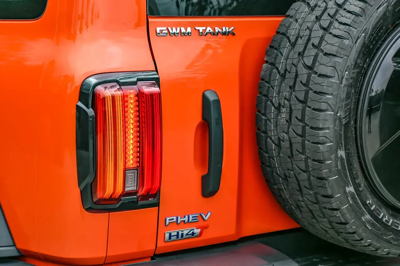 Gwm Tank 300 3096