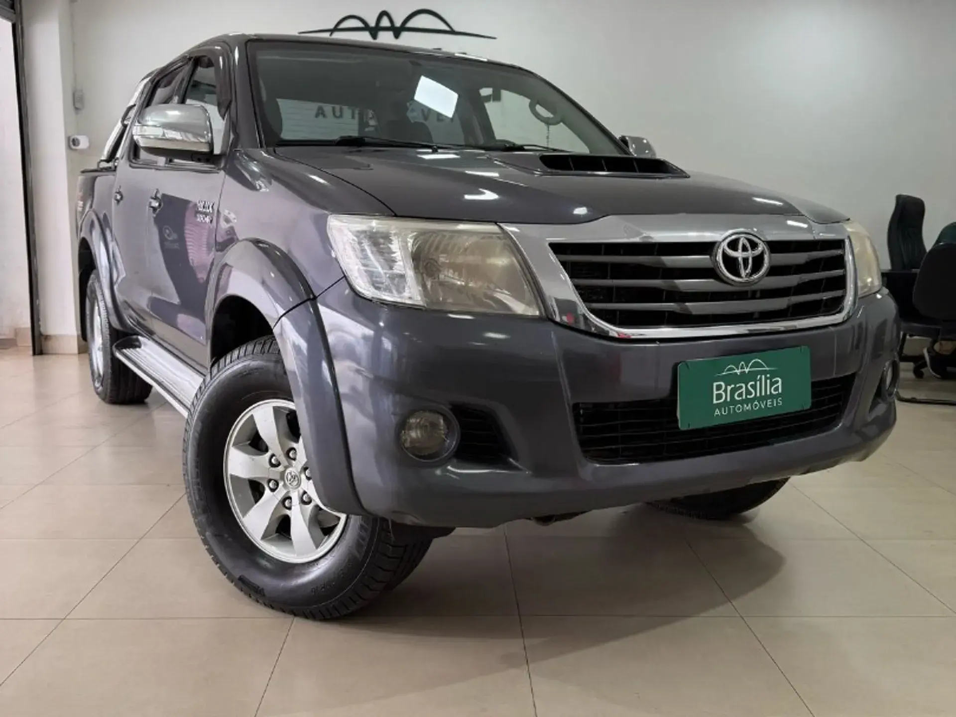 Toyota Hilux 3 0 Srv 4x4 Cd 16v Turbo Intercooler Diesel 4p Automatico Wmimagem00271020116 (1)