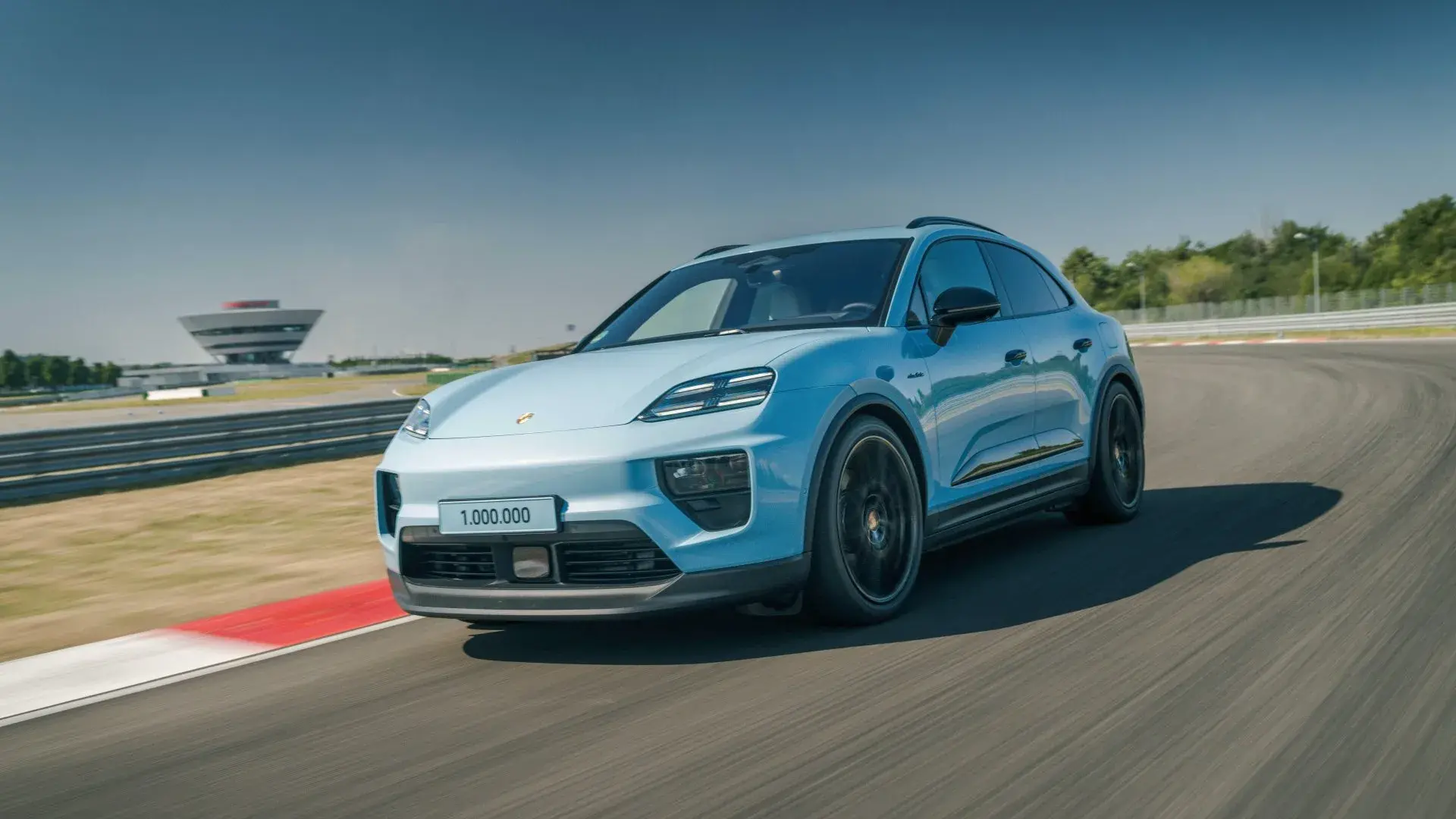 Porsche Macan 1 Milhao