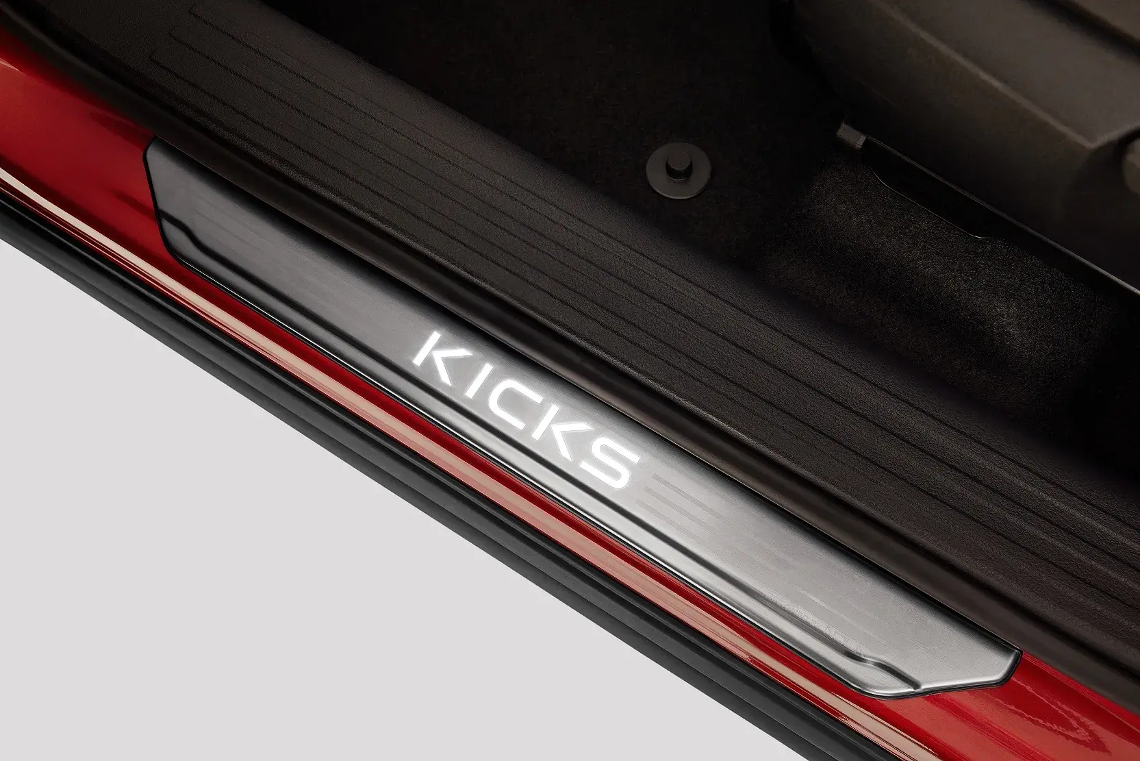 Acessório Nissan Kicks Soleira Iluminada