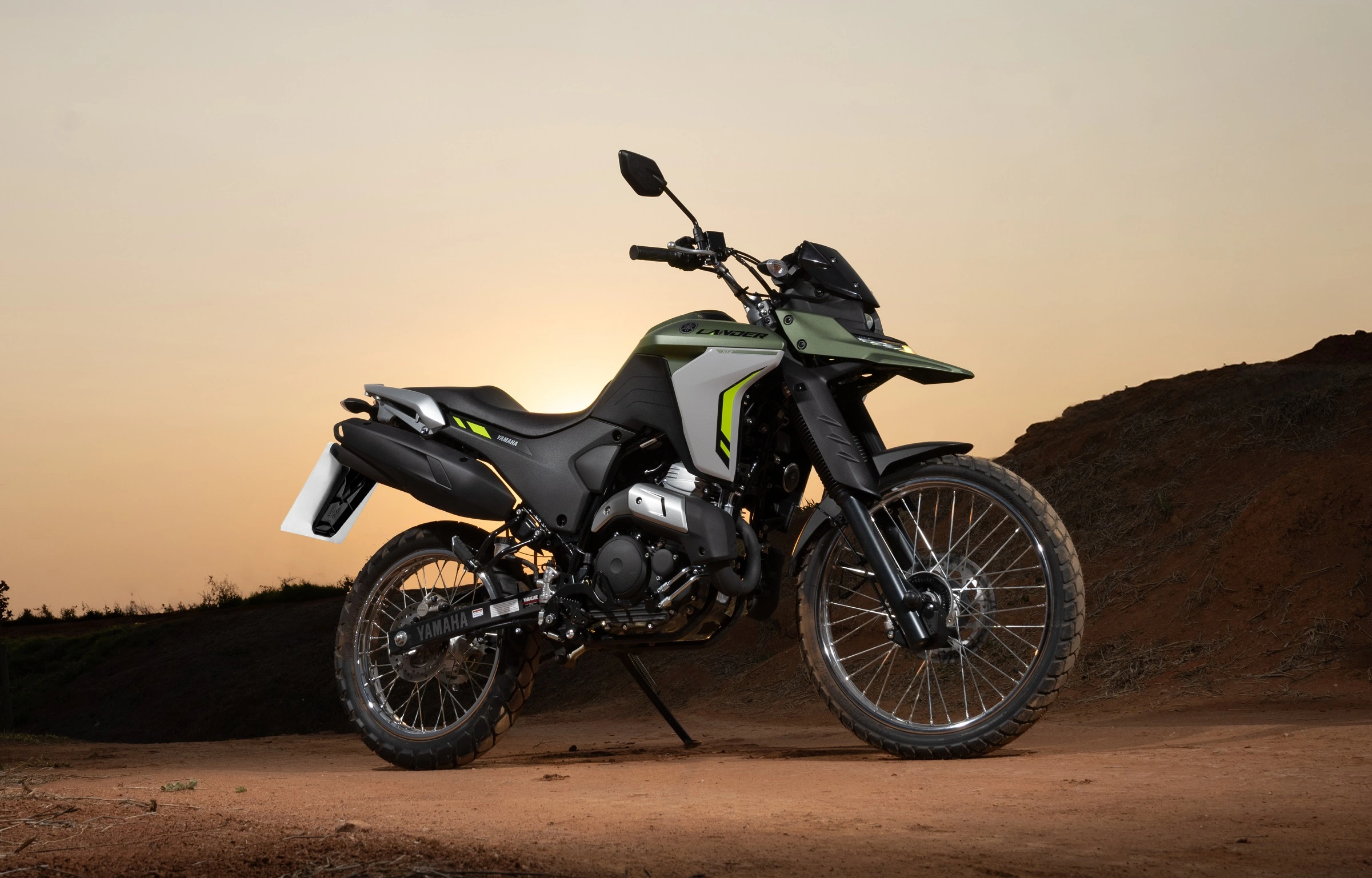 Yamaha Lander Connected 2