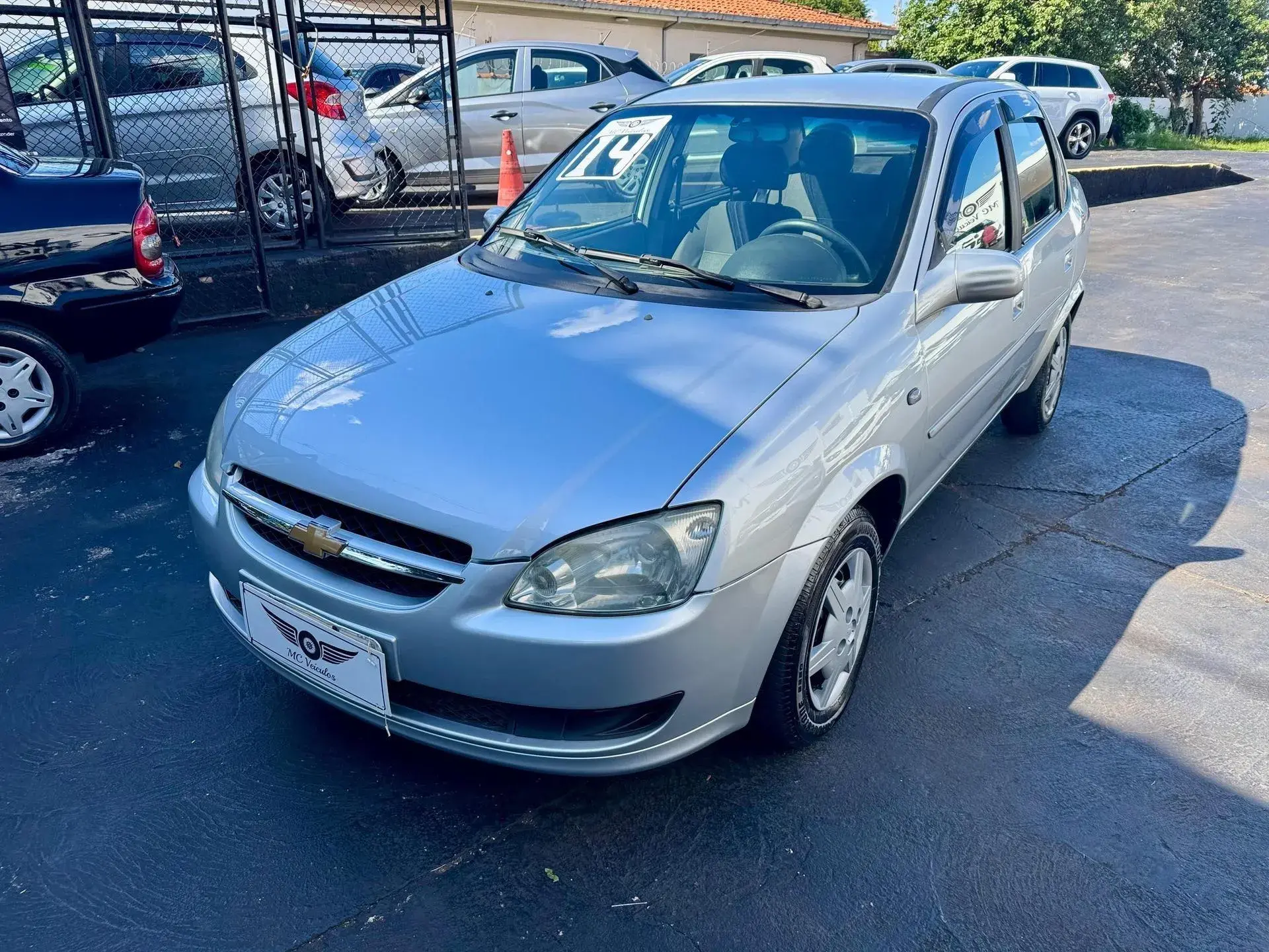Chevrolet Classic 1.0 Mpfi Ls 8v Flex 4p Manual Wmimagem01241998827