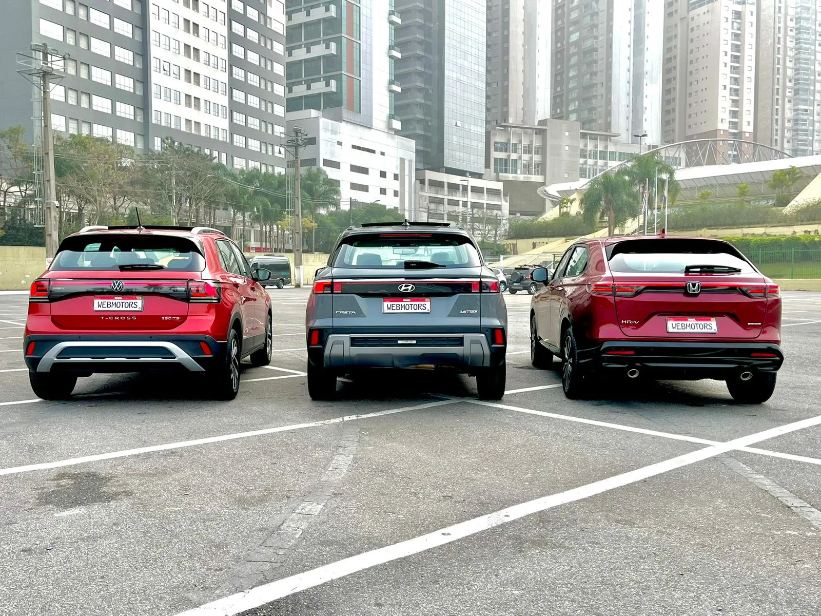 Lanternas integradas são febre entre os SUVs compactos
