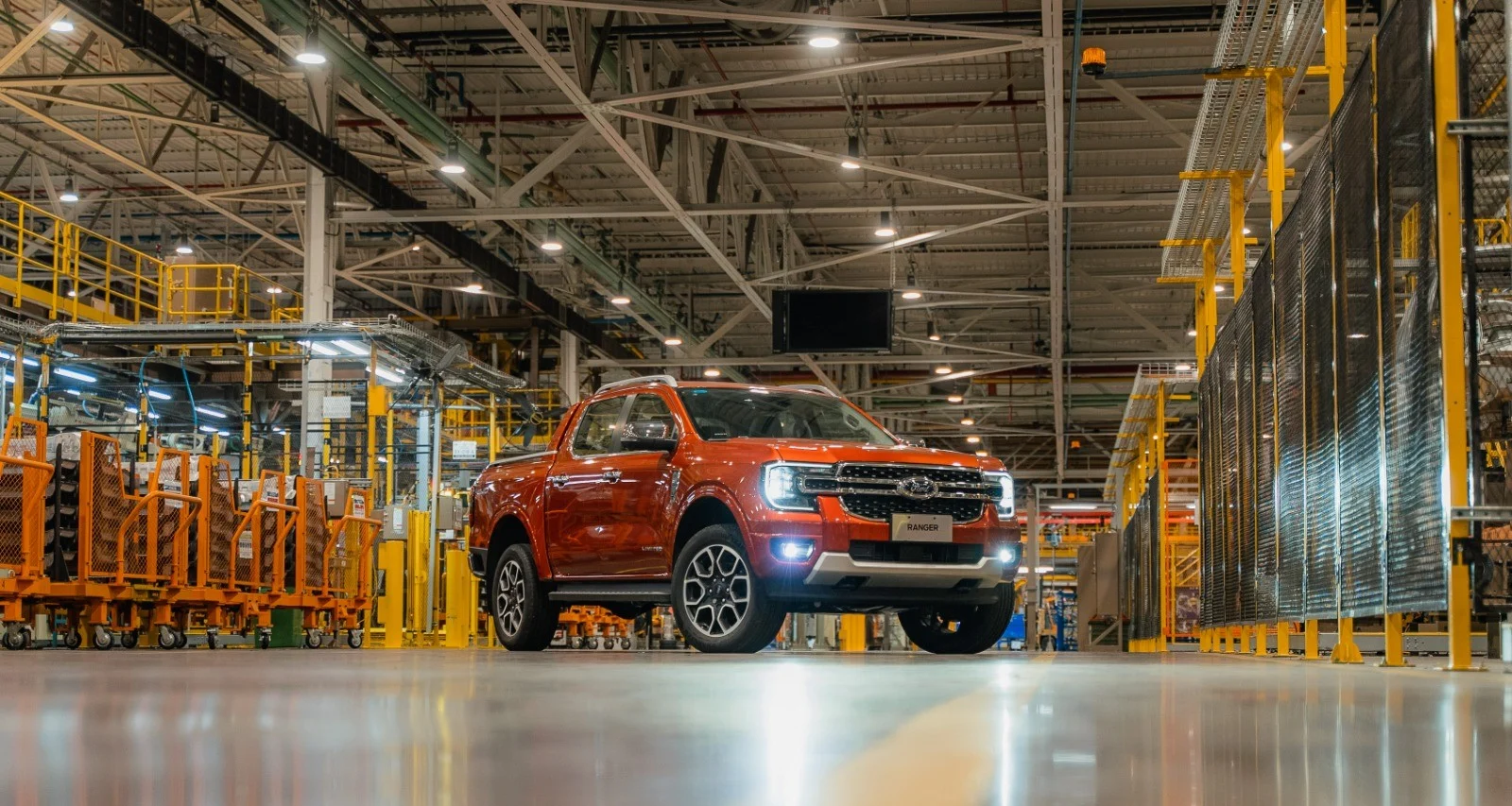 https://www.webmotors.com.br/carros/estoque/ford/ranger?autocomplete=ranger&autocompleteTerm=Ford%20Ranger&tipoveiculo=carros&marca1=FORD&modelo1=RANGER&page=1