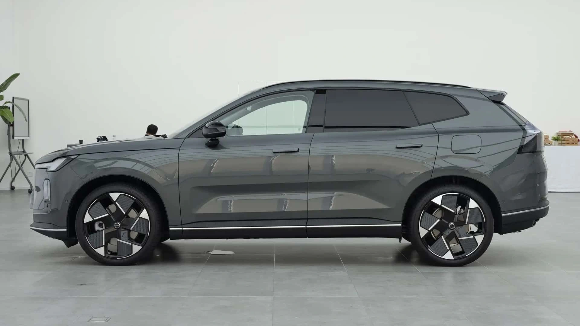 Volvo Xc70 foi apresentado na China
