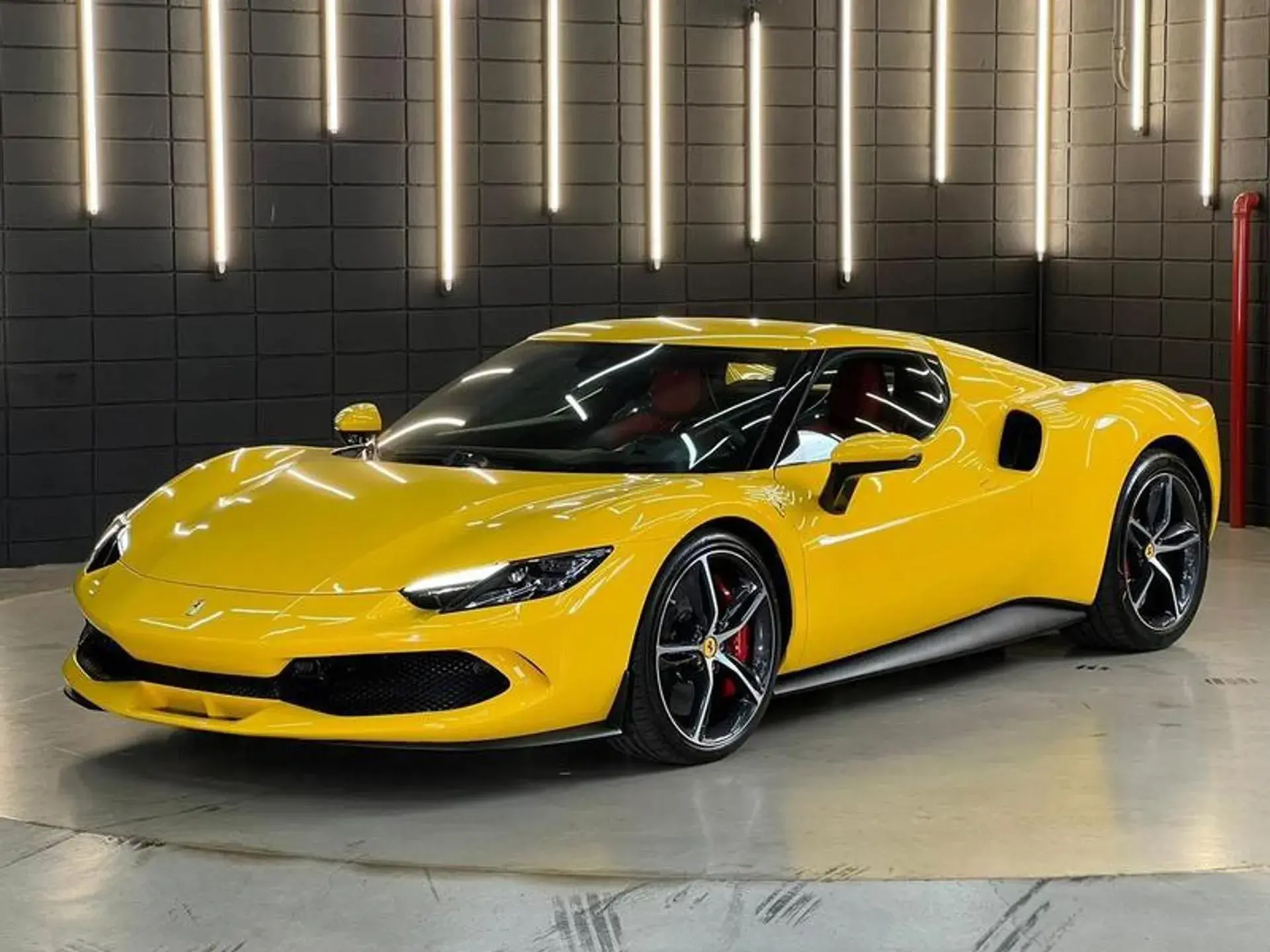Ferrari Webmotors