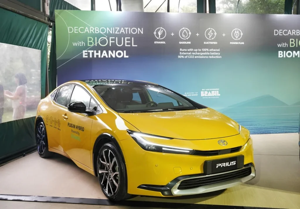 Toyota Prius flex híbrido plug-in