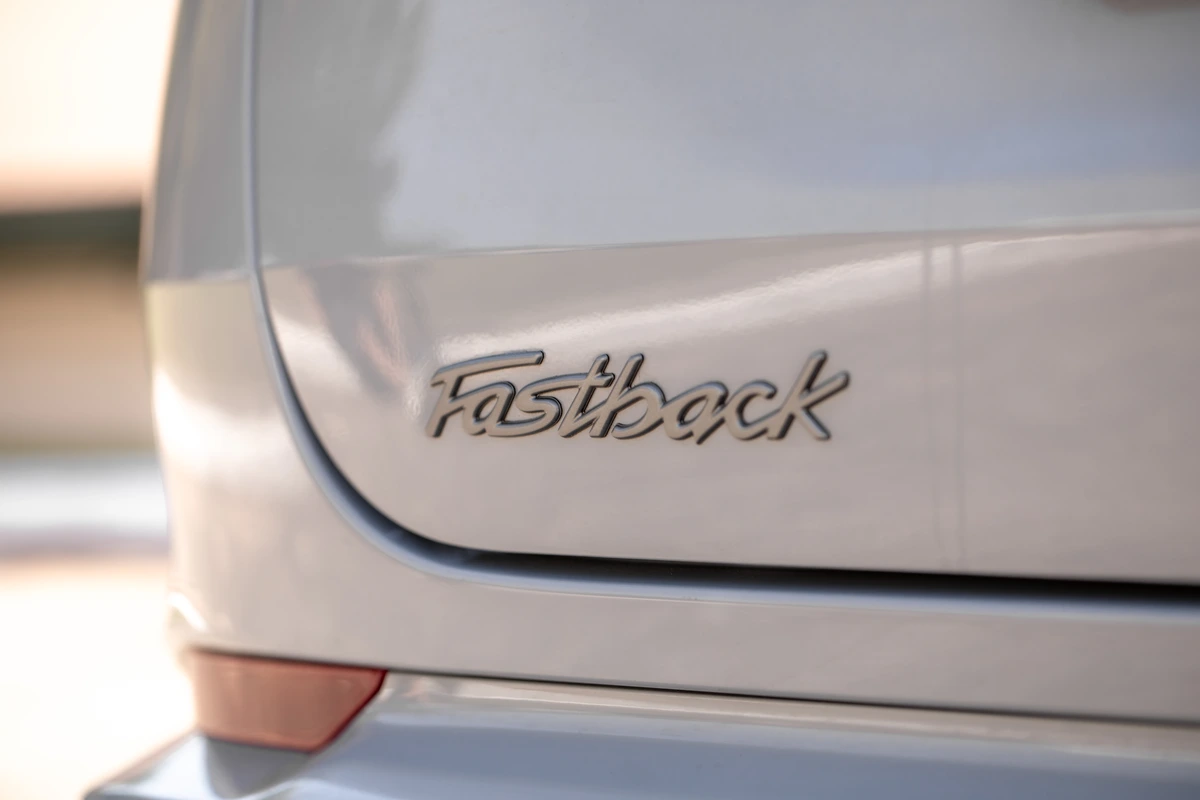 Fastback Impetus Hybrid 2026