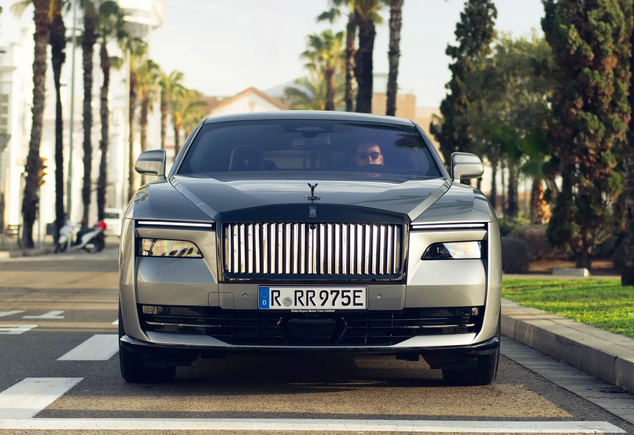 Rolls Royce Black Badge Spectre