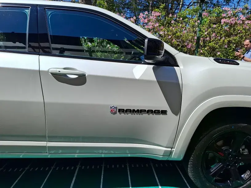 Ram Rampage R/T NFL Edition