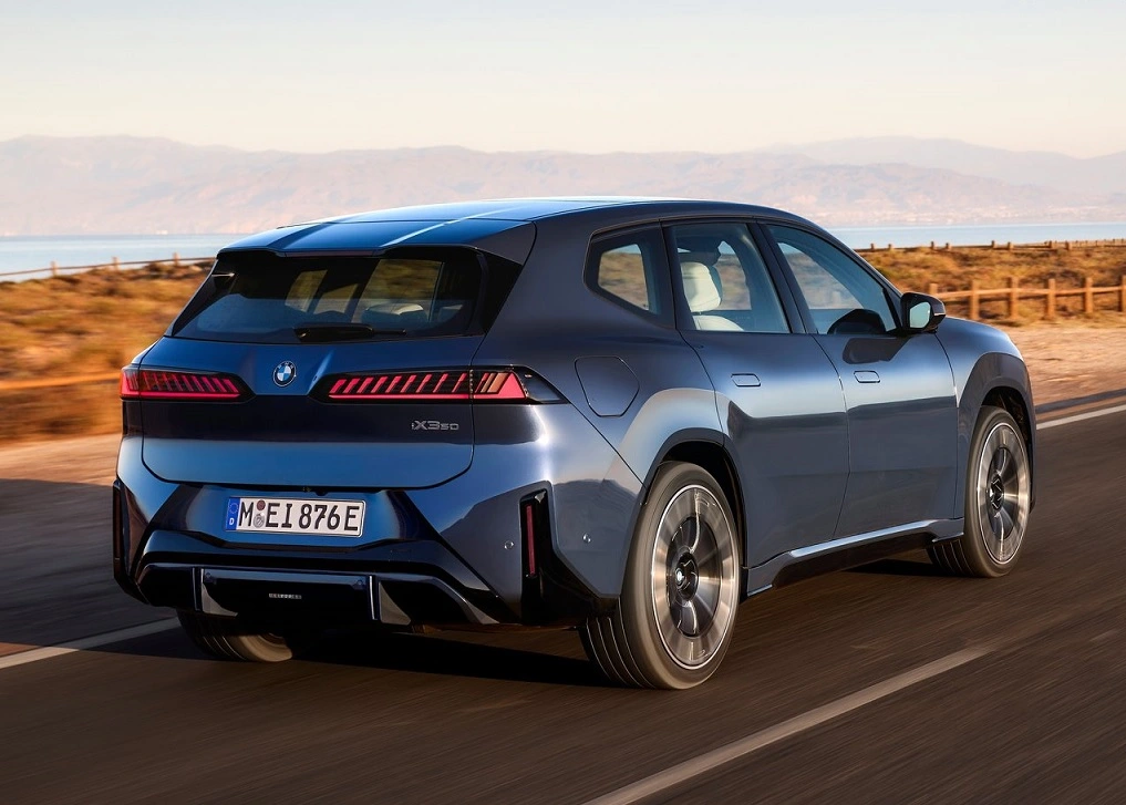BMW iX3 2026