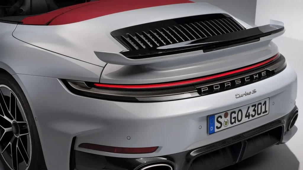 Porsche 911 Turbo S 5
