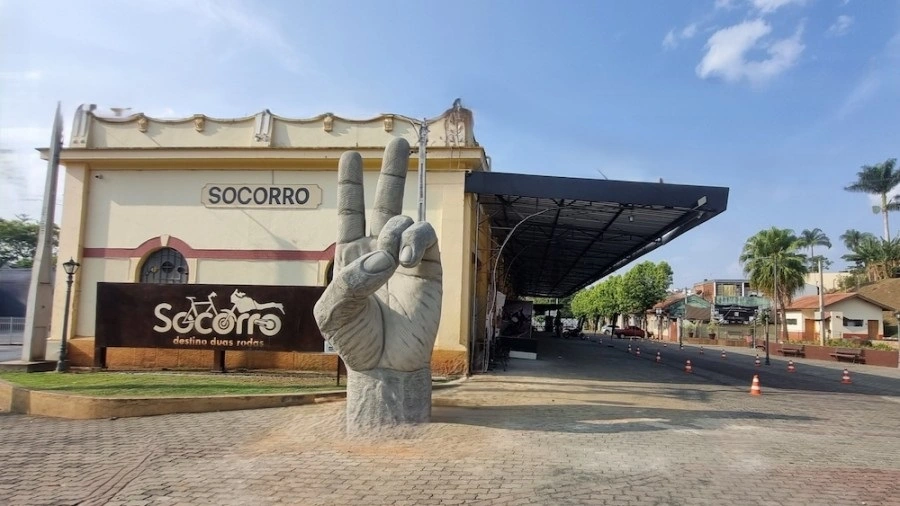 Monumento Rota Biker 12 Socorro Sp