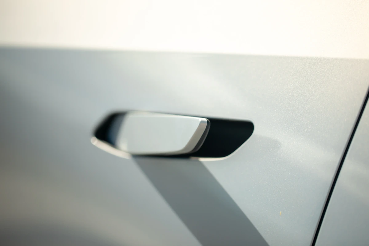 GAC GS4 tem maçanetas que se escondem na carroceria, o que ajuda na aerodinâmica do SUV