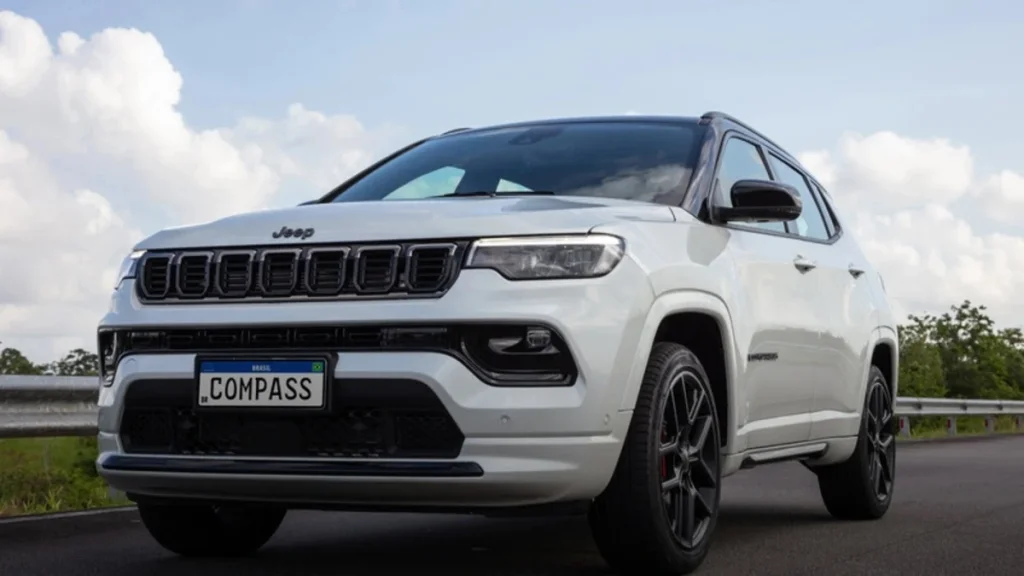 Jeep Compass Sport é boa opção para uso urbano e rodoviário