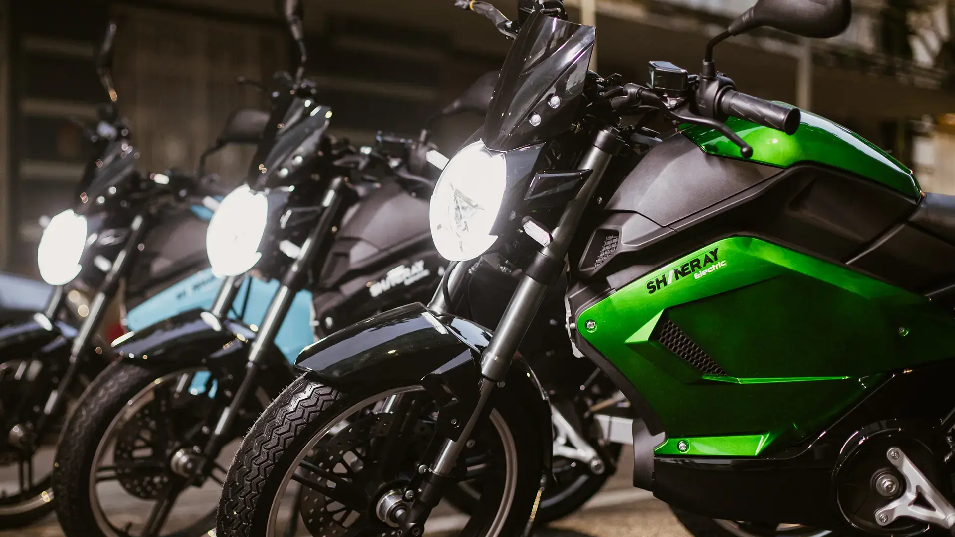 Conheça as motos elétricas já disponíveis no Brasil - das marcas Watts, Shineray, Super Soco e Yadea