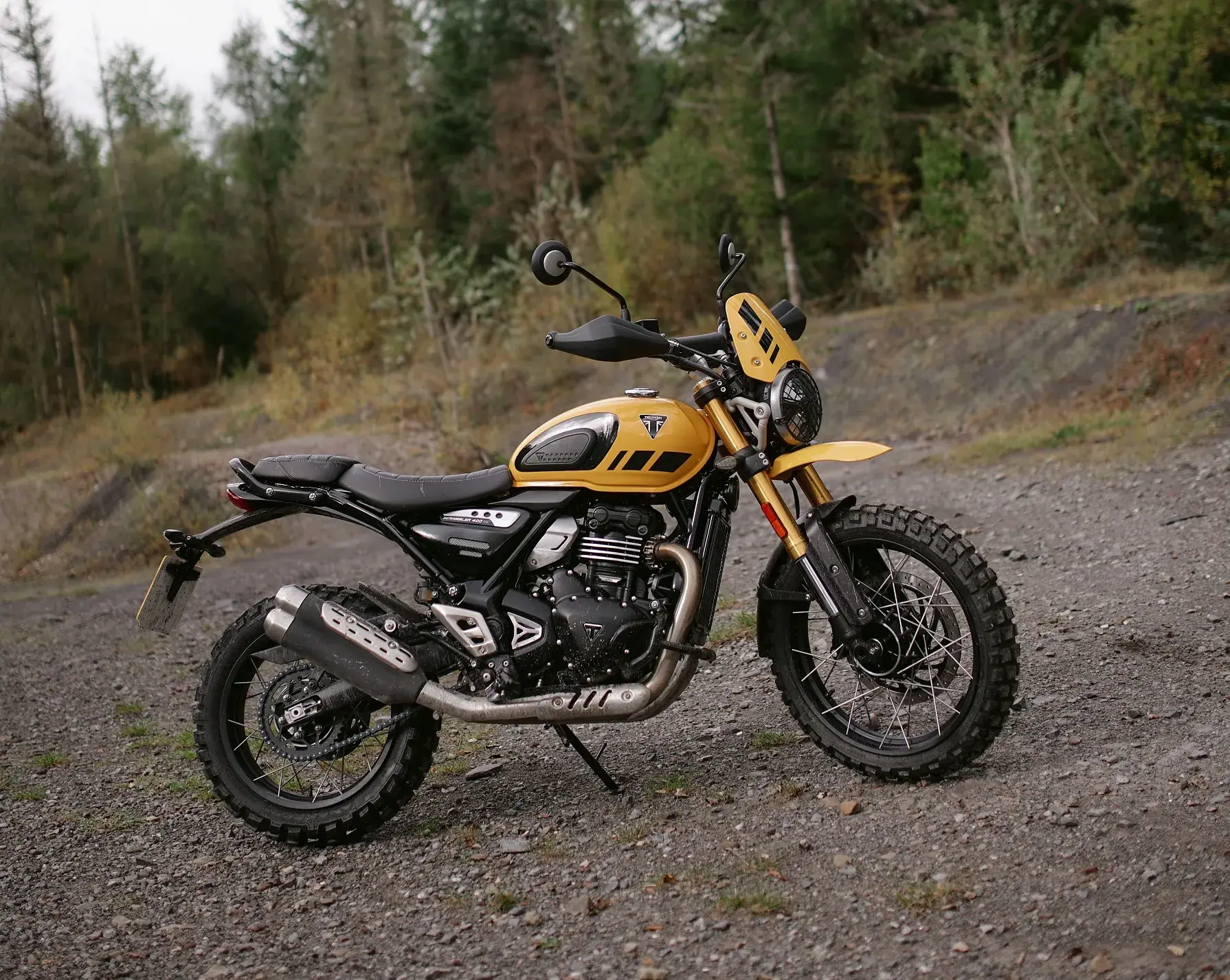 A Scrambler 400 XC é um dos modelos contemplados na ação comercial de início de ano da Triumph