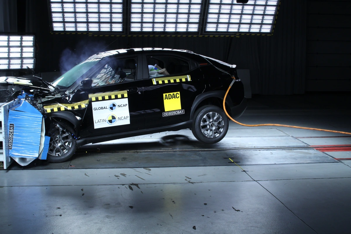 Stellantis divulgou nota sobre a nota 0 do Citroën Basalt nos testes de segurança do Latin NCAP