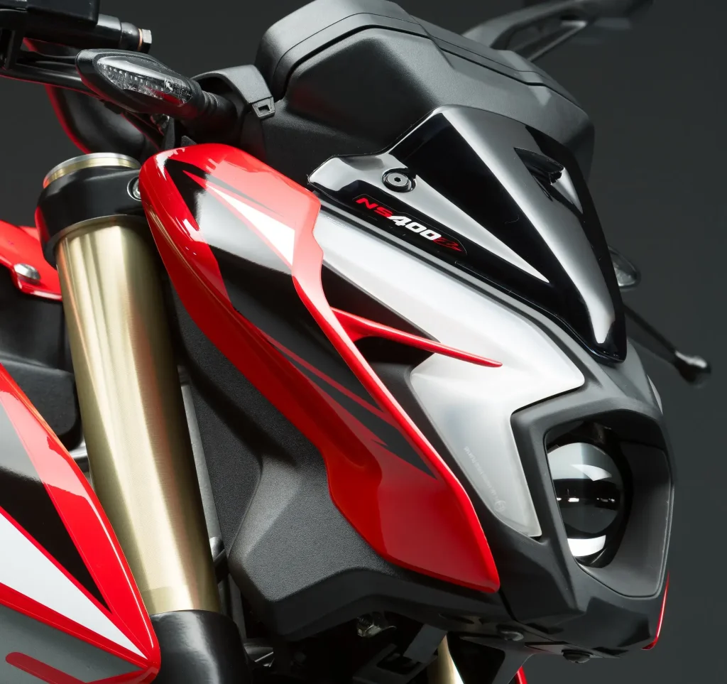 Bajaj Dominar Ns400z Racing Red Vermelha Destaque