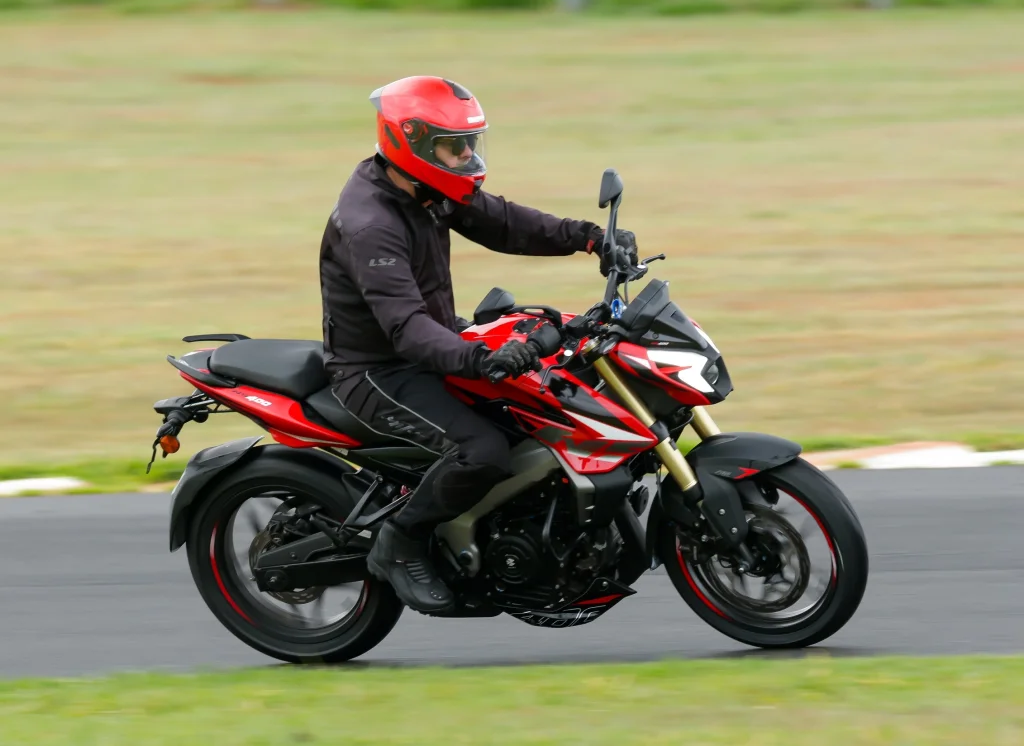 Bajaj Dominar Ns400z (12)