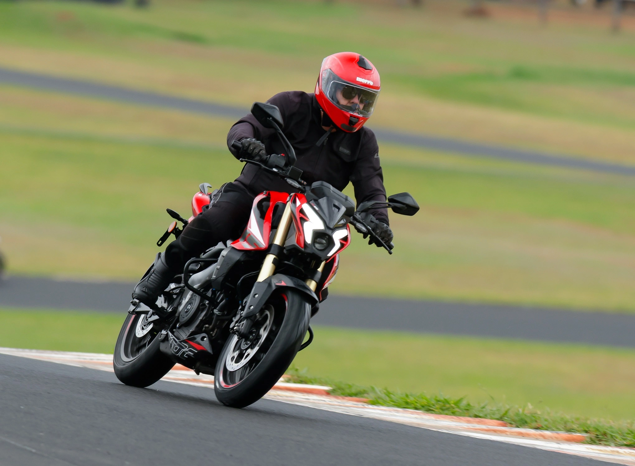 Bajaj Dominar Ns400z (7)