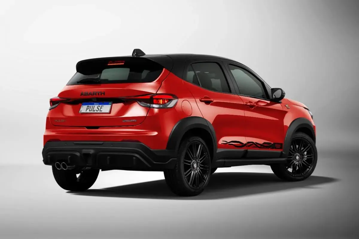 002 Pulse Abarth (1)