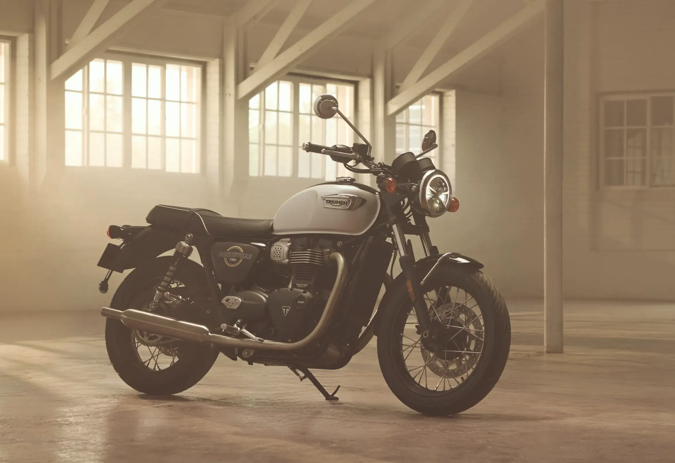 Triumph Bonneville T100: o preço foi reduzido de R$ 57.190 para R$ 54.990