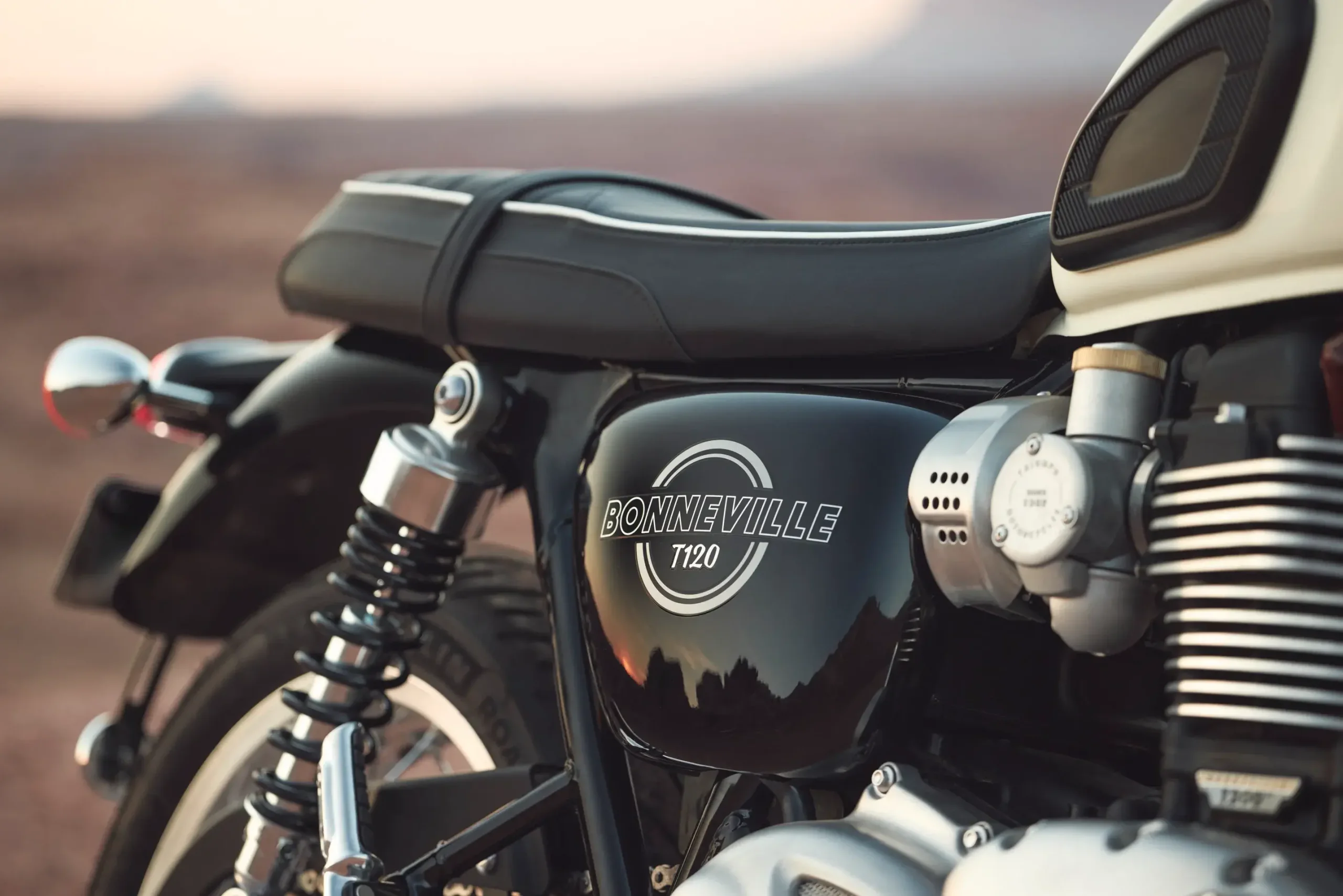 Triumph Bonneville T120 1