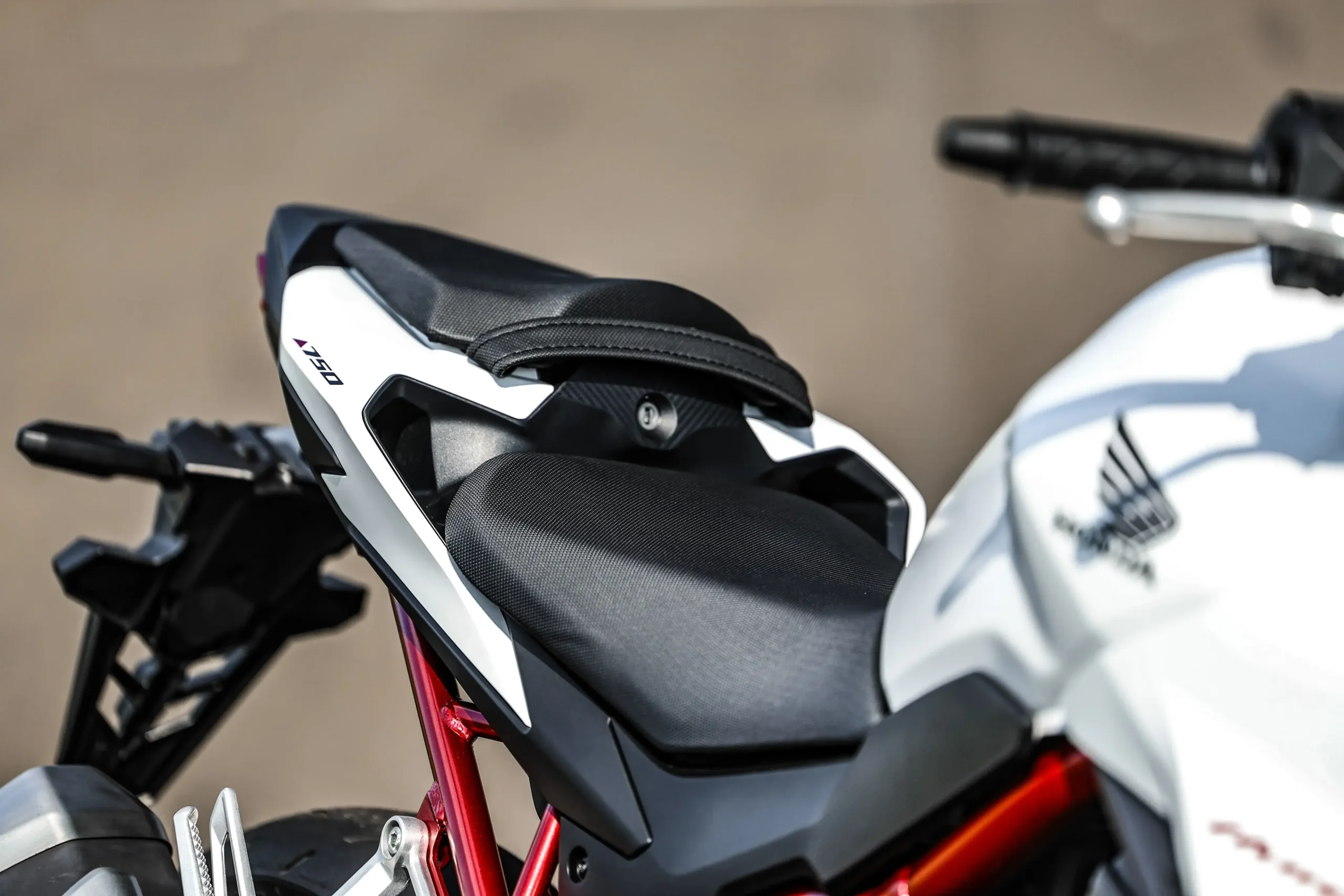 Honda Cb 750 Hornet 2026 Galeria Caio Mattos (61)